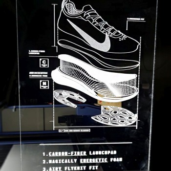 לצפייה בפרספקס צרוב עם תאורת לד פרספקס צרוב עם תאורת לד